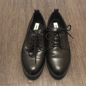 Matt and Nat shoes size 6